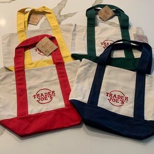 Trader Joes Mini Totes set of 4